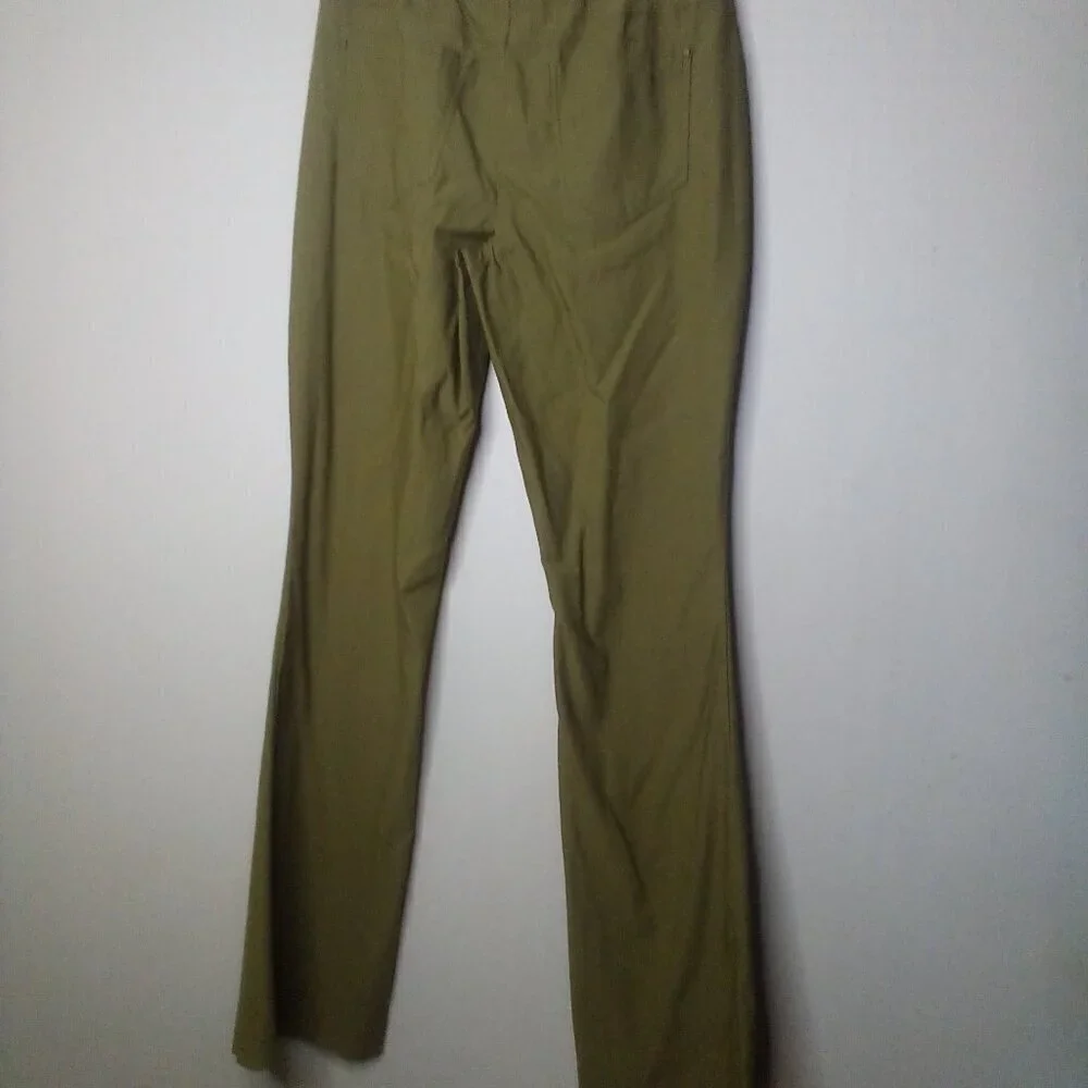 Cato Pants Women 6 Pull On Elastic Waist Boot Cut Pockets Soft Stretch Green